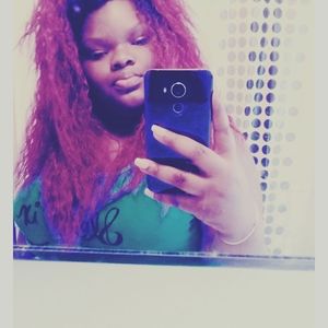 Meet your Posher, Tonya